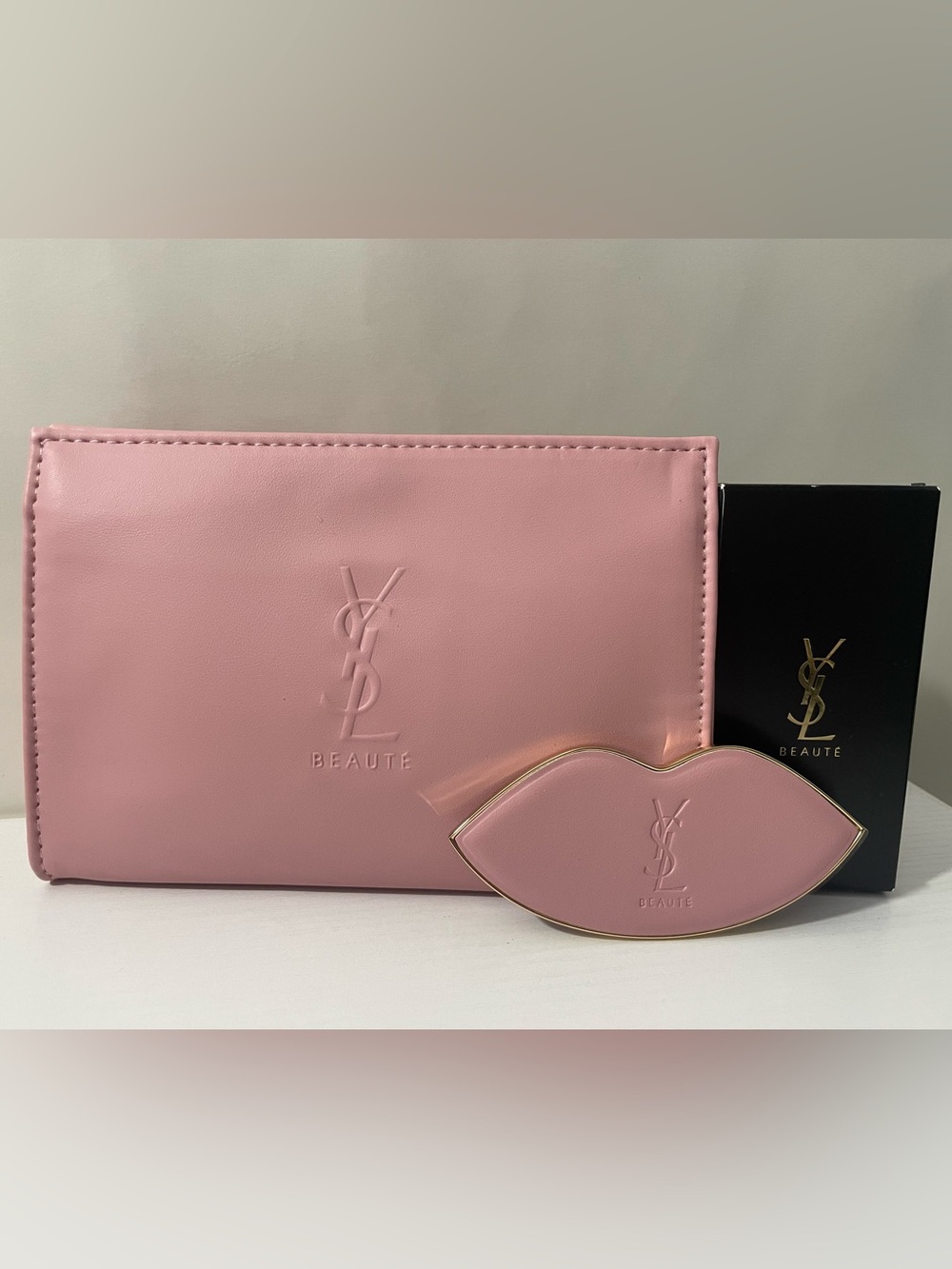 Yves Saint Laurent Pink Lip-Shaped Compact Case w/ Gold Trim & Matching Pouch